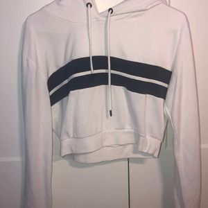 Garage cropped hoodie
